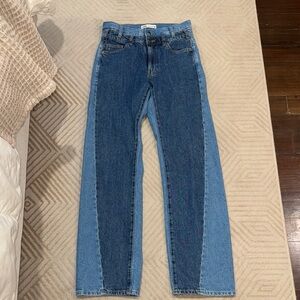Zara Two-Tone Blue Denim Jeans
worn once
size 4